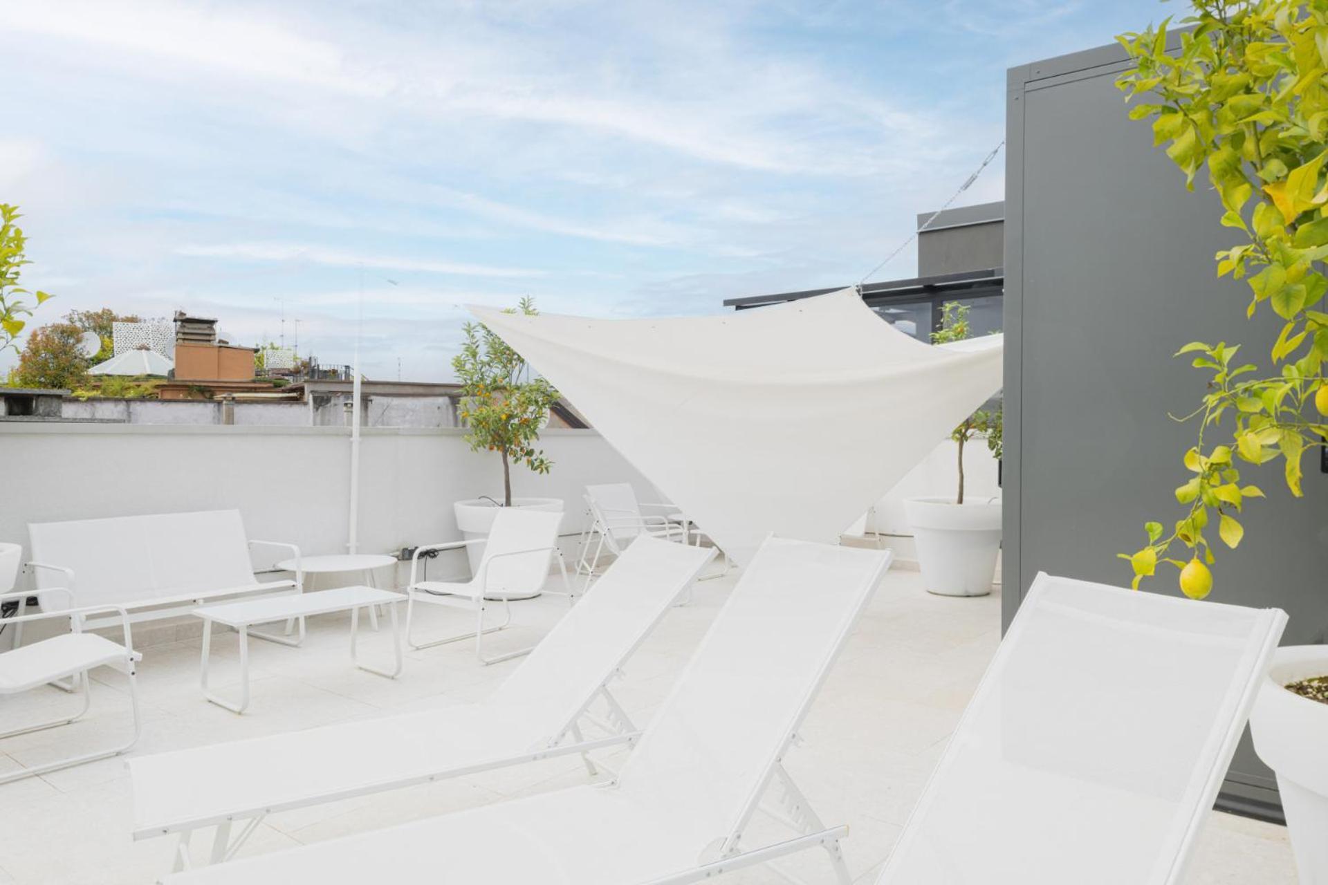 Easylife - Spa E Terrazza A Pochi Passi Dal Duomo มิลาน ภายนอก รูปภาพ