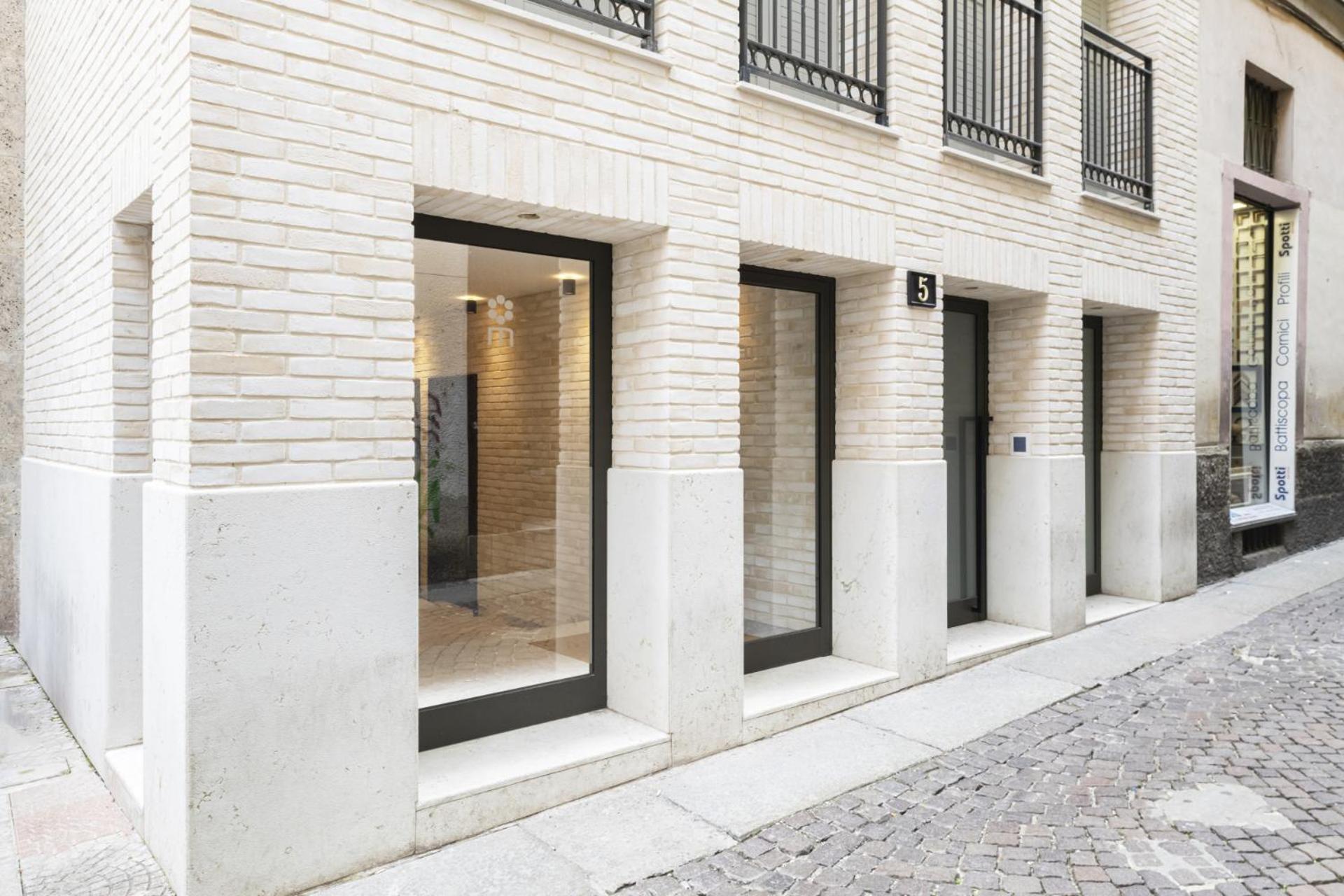 Easylife - Spa E Terrazza A Pochi Passi Dal Duomo มิลาน ภายนอก รูปภาพ